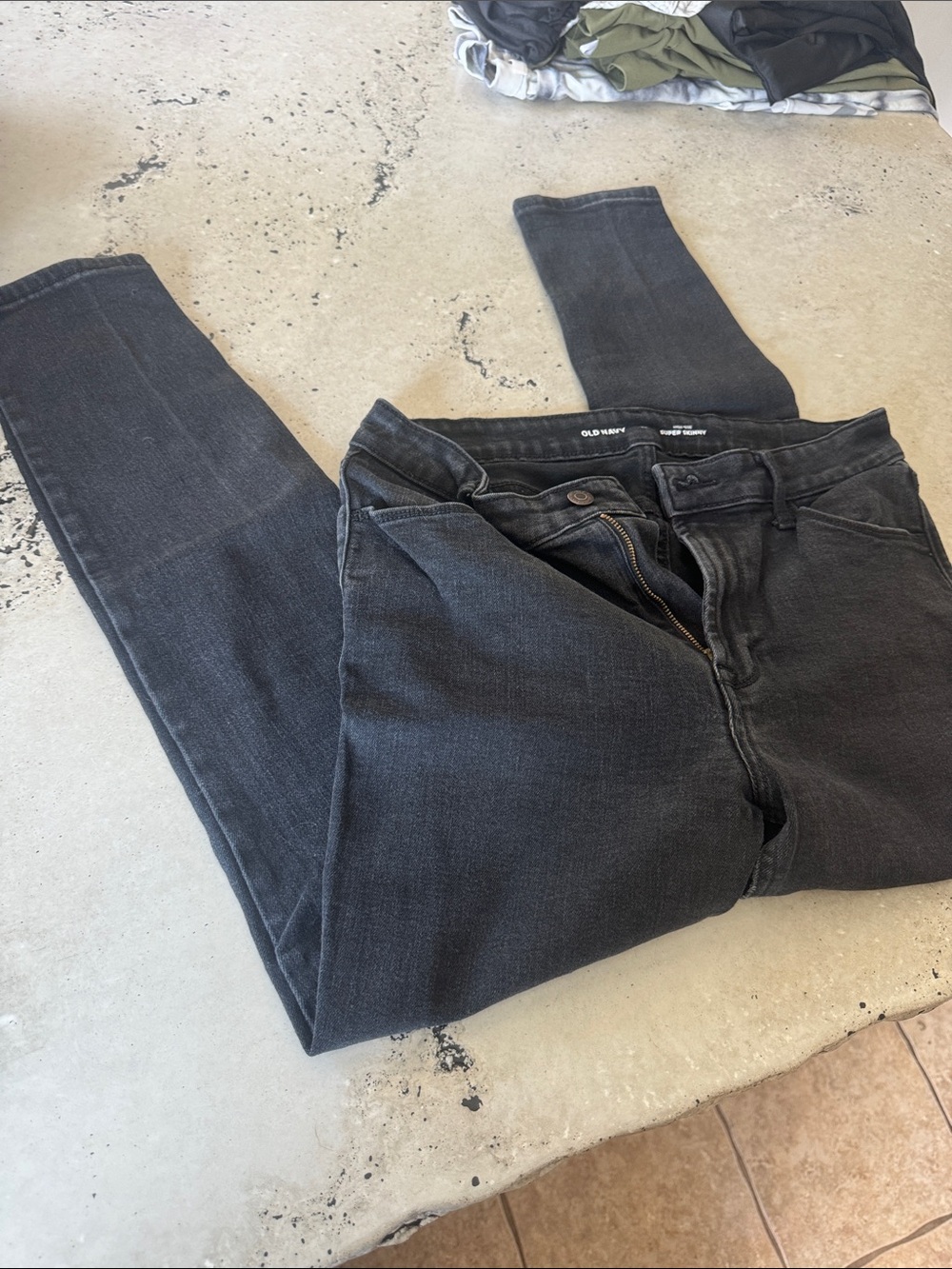 Old Navy Women's Black Skinny Jeans - Stretch Denim